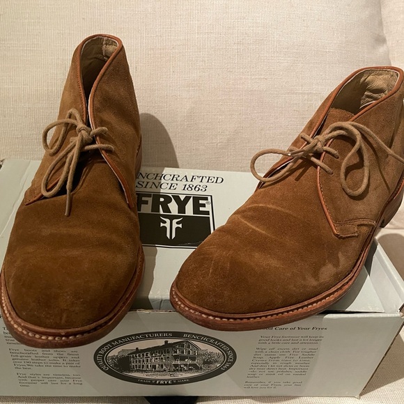 Frye Men\'s Brown Suede Chukka Boots main image 4